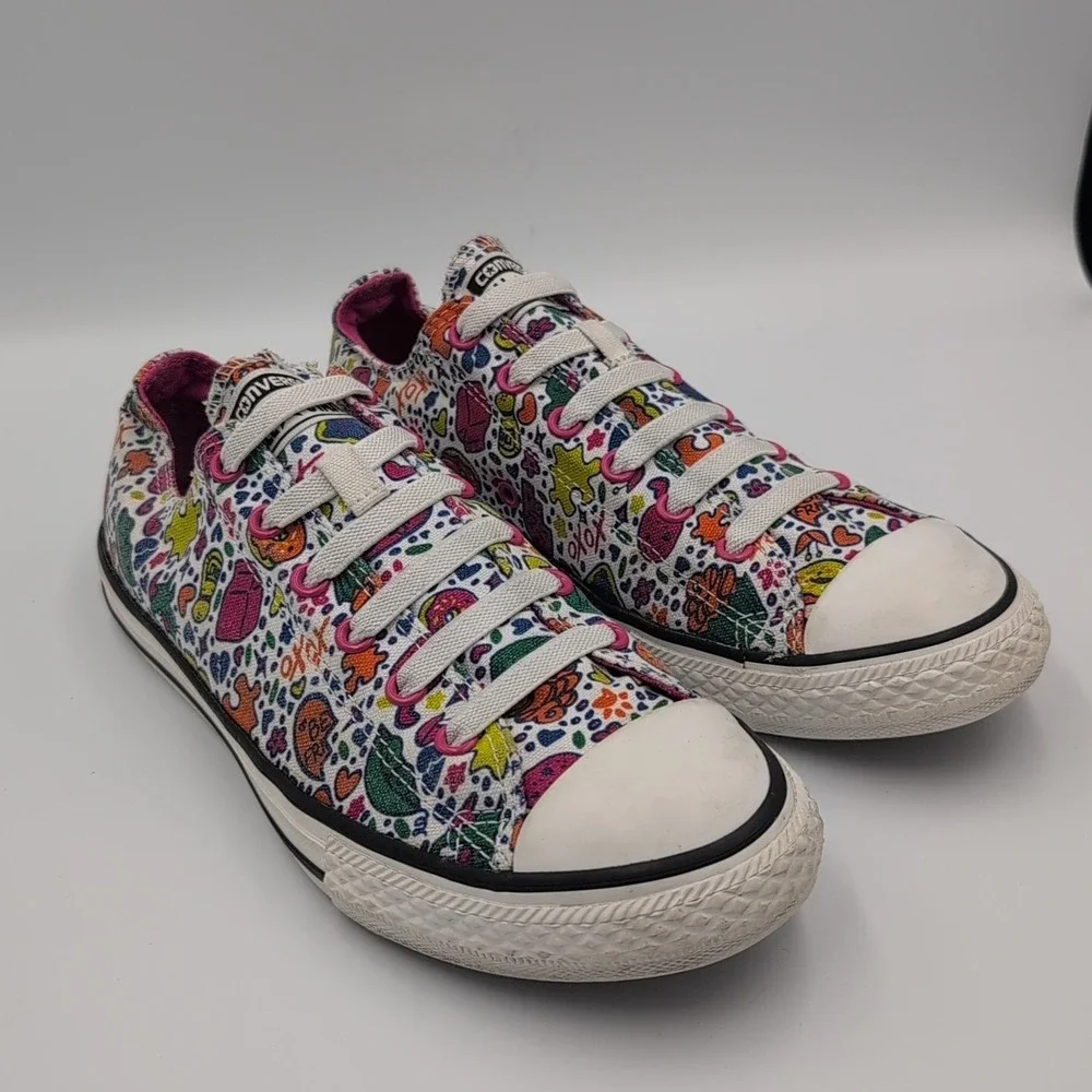 Converse All Star Junior Size 5 Cupcake Cats Hearts Print‎ Slip On Shoes